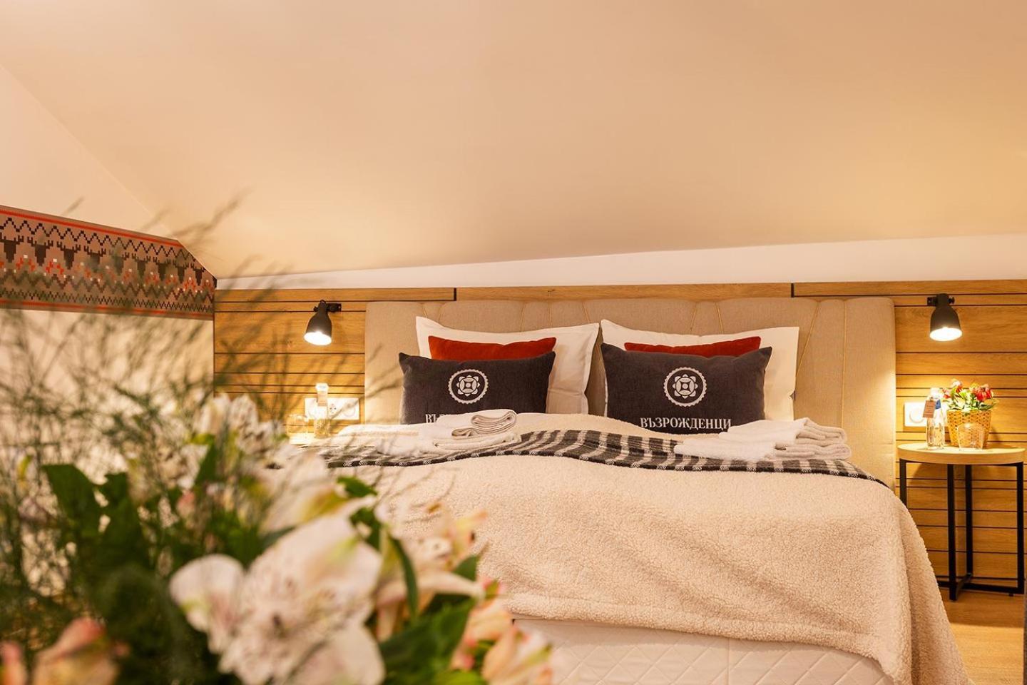 Complex Vazrozhdentsi Hotel Tryavna Ngoại thất bức ảnh