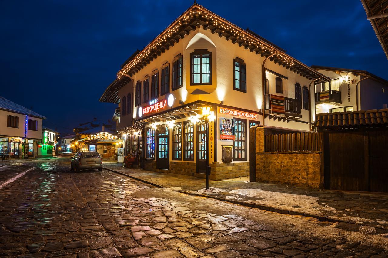 Complex Vazrozhdentsi Hotel Tryavna Ngoại thất bức ảnh